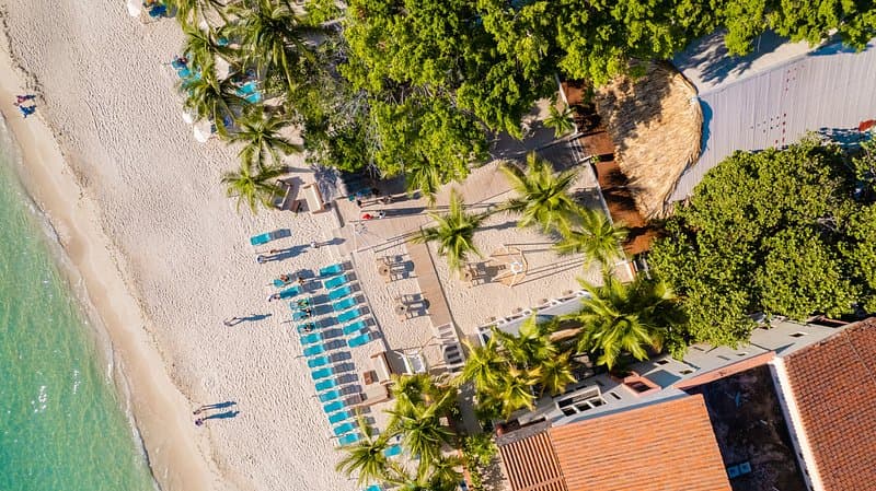 Day Pass - San Simon Beach Club – Roatán shore excursion